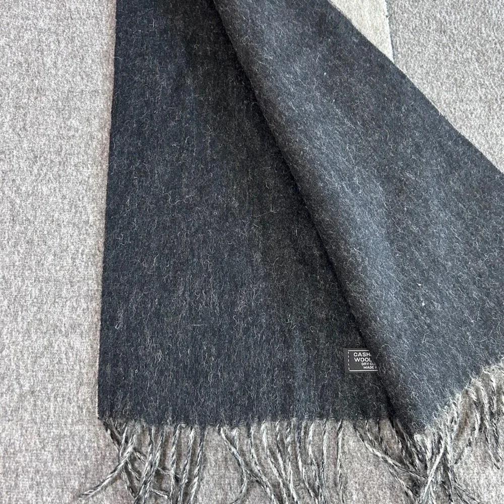 Gray Reversible Wool Cashmere Blend Fringed Scarf Charcoal Two Tone 12x72